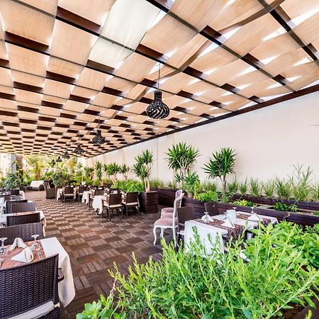 Vuni Palace Premium Hotel & Spa & Casino Beachfront Location ! Kyrenia (Northern Cyprus) Exterior photo