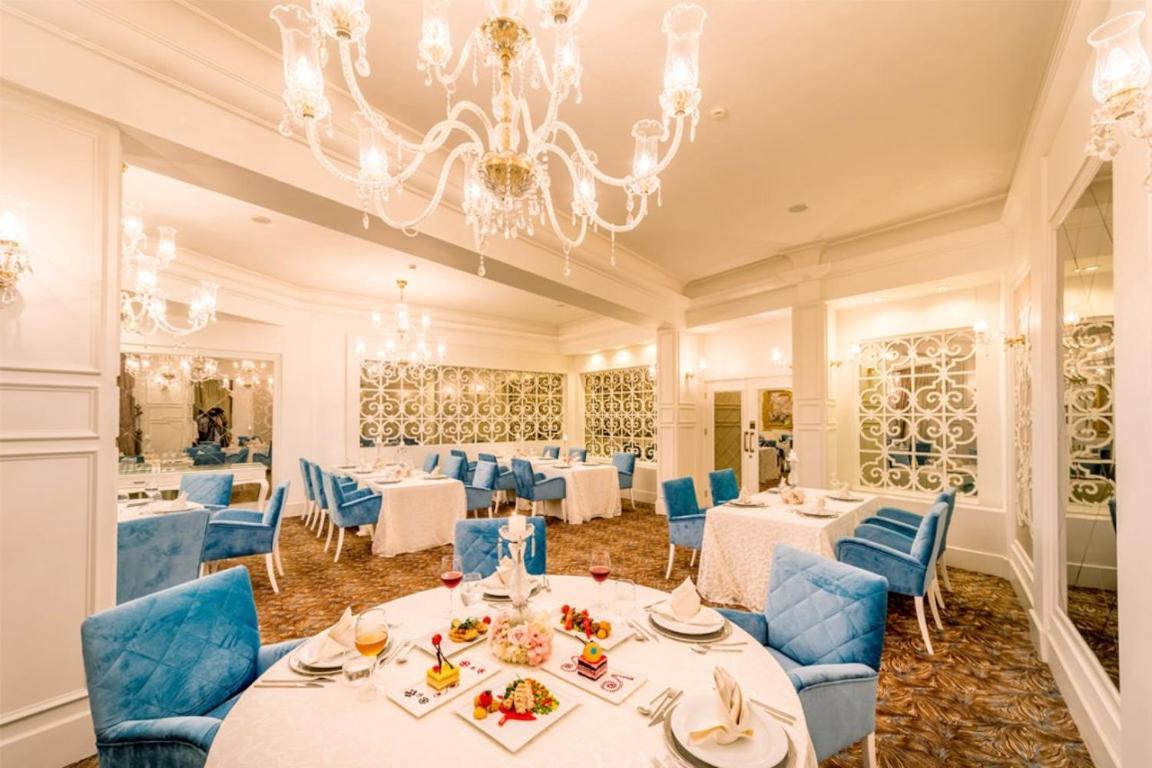 Vuni Palace Premium Hotel & Spa & Casino Beachfront Location ! Kyrenia (Northern Cyprus) Exterior photo
