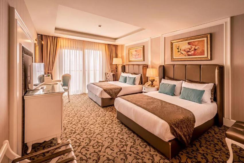 Vuni Palace Premium Hotel & Spa & Casino Beachfront Location ! Kyrenia (Northern Cyprus) Exterior photo