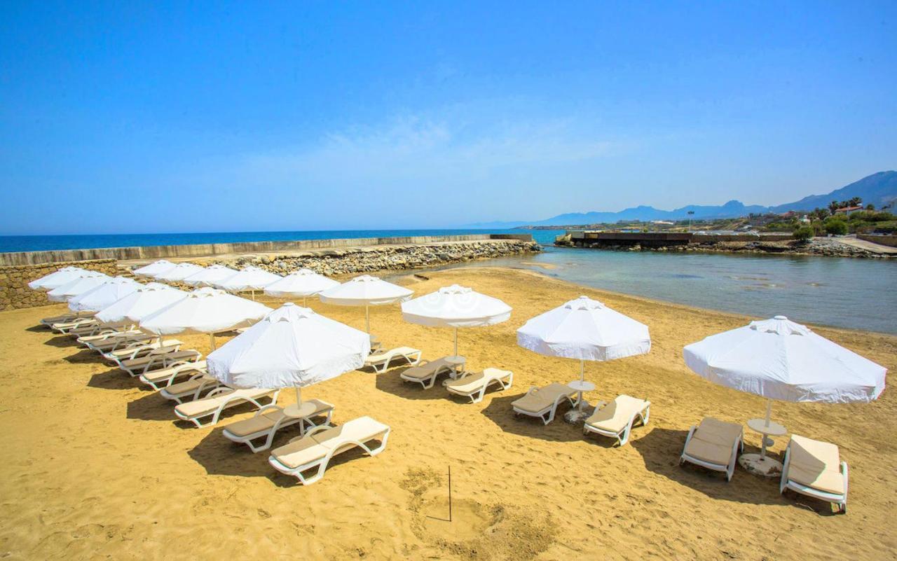 Vuni Palace Premium Hotel & Spa & Casino Beachfront Location ! Kyrenia (Northern Cyprus) Exterior photo